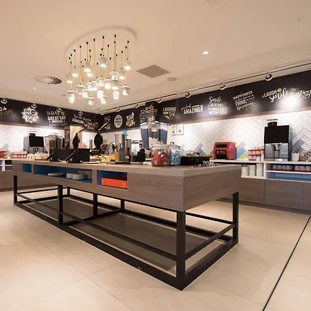 Hampton By Hilton West End 3* Edimburgo