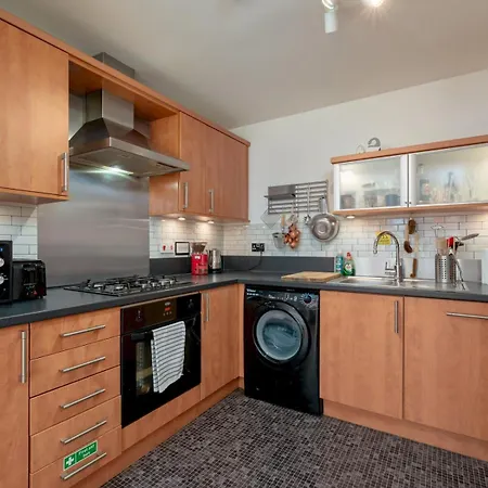 Modern 2-bdr Flat In - Pass The Keys Appartamento Edimburgo