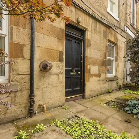 3 Bedrooms Flat In New Town , Lothian Road