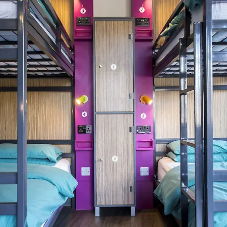 Kick Ass Greyfriars (adults Only) Albergue *