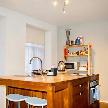 For The Fringe Apartamento *