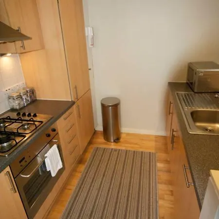 Bright And Stylish - Old Town