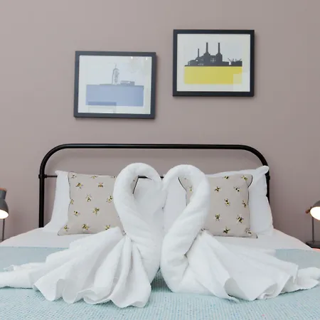 Beautifully Modernised New Town