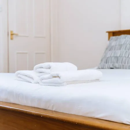 Bright High-ceiling 2bd Flat - Edinburgh! Edimburgo