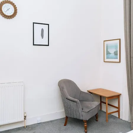 アパート Bright High-ceiling 2bd Flat - Edinburgh! エディンバラ