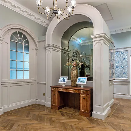 Righ Residences - George Street 4* Эдинбург