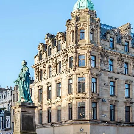 Righ Residences - George Street Edinburg