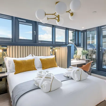 Righ Residences - George Street 4* Edinburg