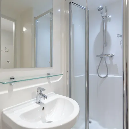 Hotel Joivy Affordable - Adults Only *