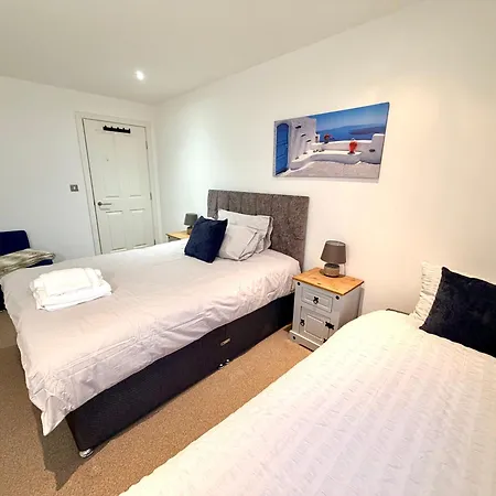 Britannia Ocean Park - Fast Wifi And Free Parking Apartment Edinburgh