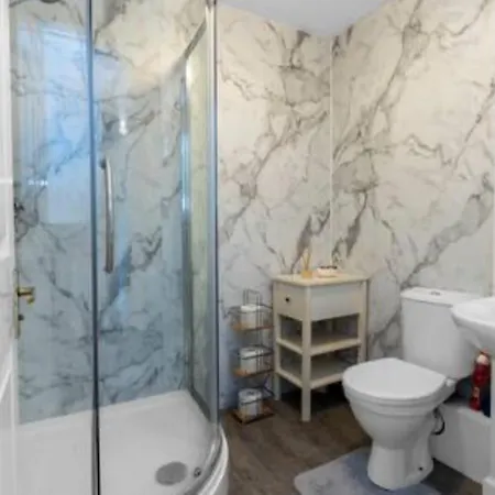 2 Bedroom In Appartement *