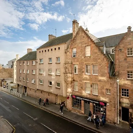 Two Double Bedroom On The Royal Mile Lejlighed