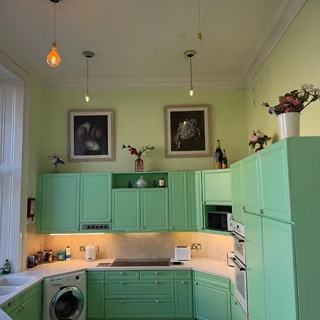 2 Chester St * Edimburgo