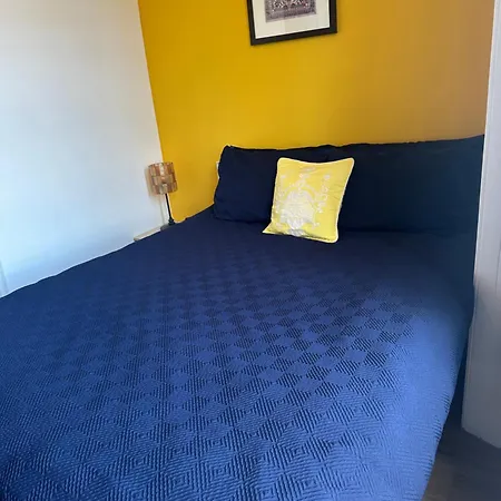 Cosy In Centre , 2 Bedroom1 Bathroom אדינבורו