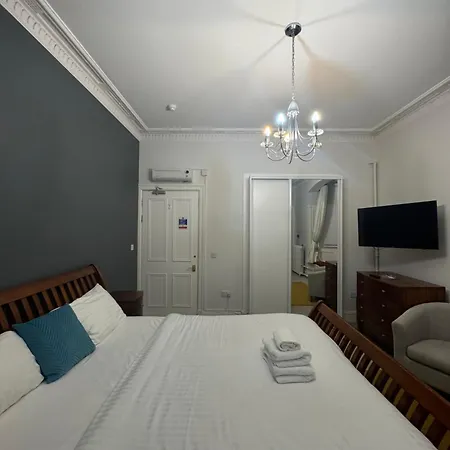 West Coates Mansion Edinburg