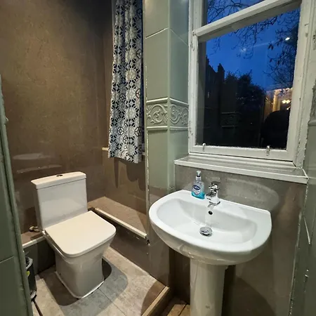 Monty's - 10 Guests 7 Beds Centre * Edinburgh