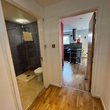 Albions Corner 6 Guests 5 Beds Free Parking *