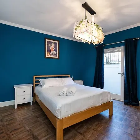 Luxury Flat With Ensuite * Edinburgh