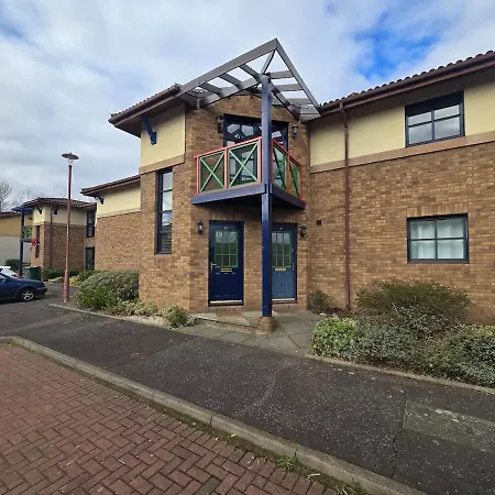 Fettes - Homely 2bd In Quiet Development Apartamento Edimburgo