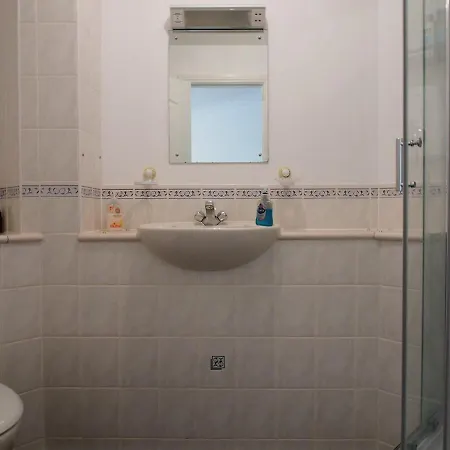 Apartamento Fettes - Homely 2bd In Quiet Development Edimburgo