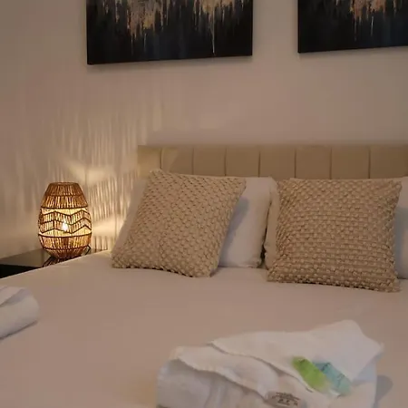 Elegant 3br At Haymarket エディンバラ