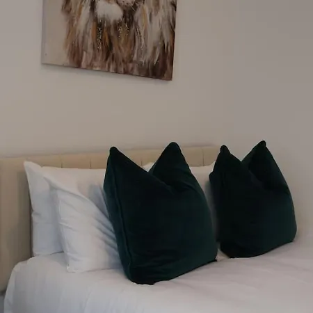 Elegant 3br At Haymarket Apartmán *