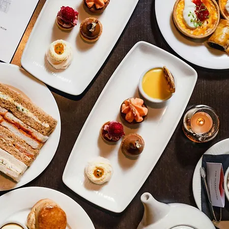 호텔 The Glasshouse, Autograph Collection 5*