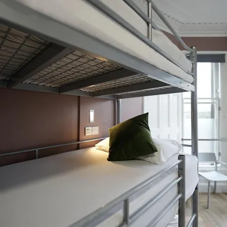 Revolver * Edinburgh