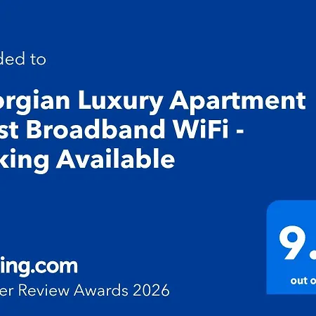 Georgian Luxury - Fast Broadband Wifi - Parking Available Apartment