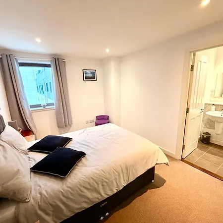 Britannia Ocean Park - Fast Wifi And Free Parking Apartment