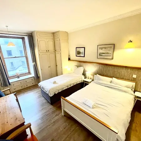 Newingtons Georgian - Fast Wifi - Apartman