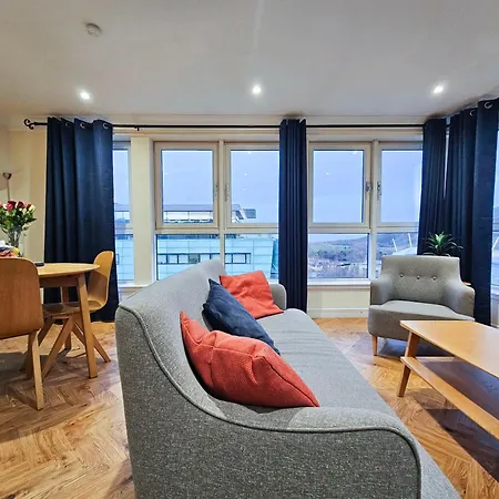 2-bedroom With Free Parking And Stunning Views