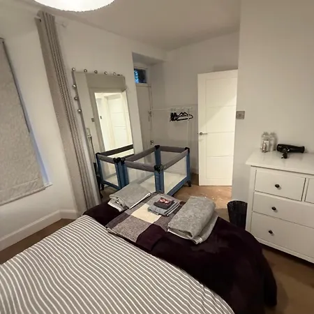 Apartmán The Gardners In Centre With Parking *