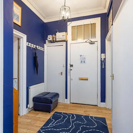 Spacious And Edinburgh