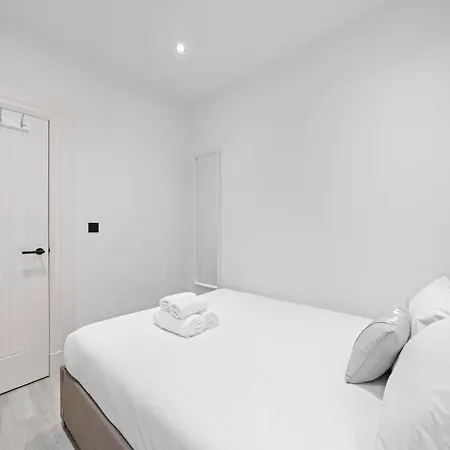 Upper Grove 2 Bedroom -