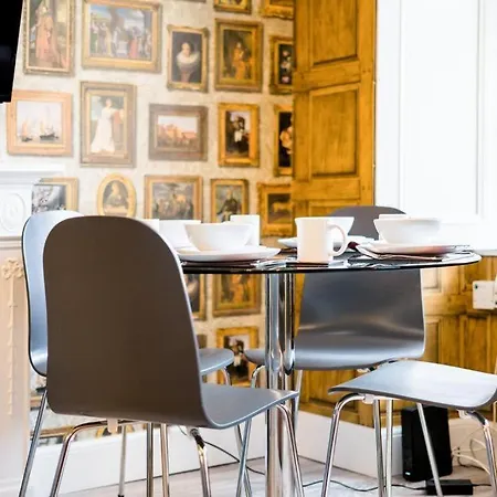 דירה West Bow - Magical Harry Potter-inspired Flat Near Castle