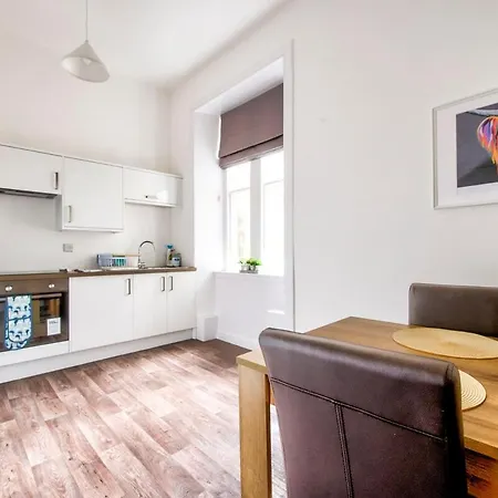 Lothian Road - Perfect Centre Location. * إدنبرة