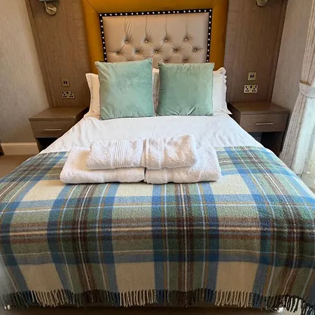 Kingston Gasthuis 3*