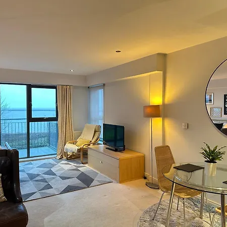 Pier House *