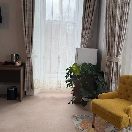 Guest house Kingston 3*