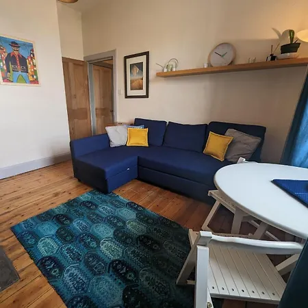 Nyaraló Cosy 1 Bedroom Flat Close To Centre *