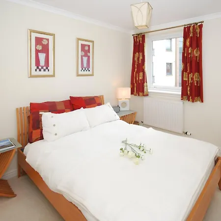 2 Bed In E1981 בית נופש *