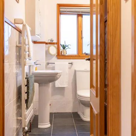 Feriehus Bright, Spacious House
