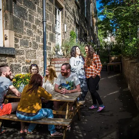 Castle Rock - Adults Only Hostel