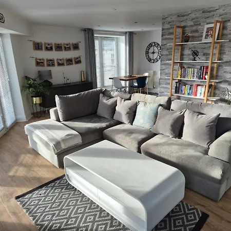 Spacious, Sunny Leith Appartement *