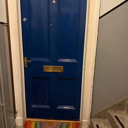 Luxurious Victorian 3 Bed Flat In The Heart Of アパート *