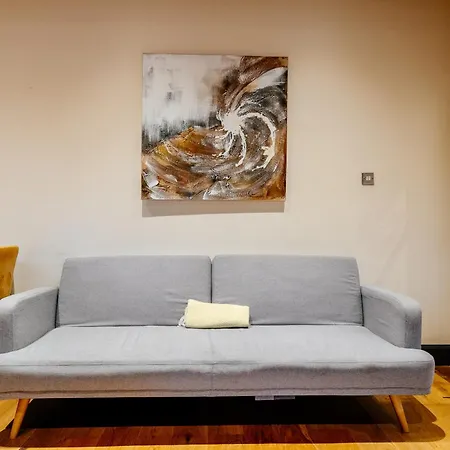 Daire Percys Place Sleep 11, 15 Minute To Centre Free Parking Edinburgh