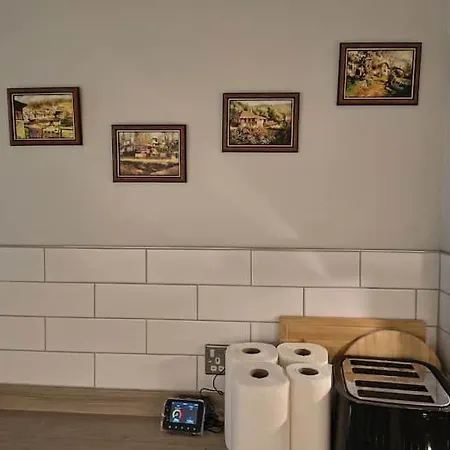 Apartamento Charming Flat For Couples & Families