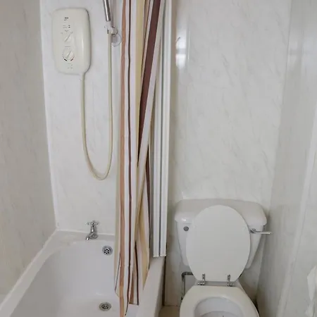 2 Bedroom In Newtown אדינבורו