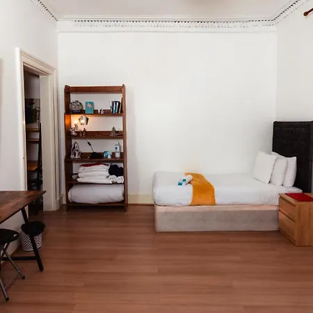 Lovely 2 Bdrm